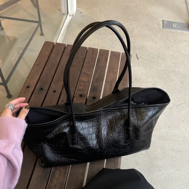 กระเป๋าโท้ทลายจระเข้สไตล์วินเท - Women Bags Branded บทวิจารณ์และราคา